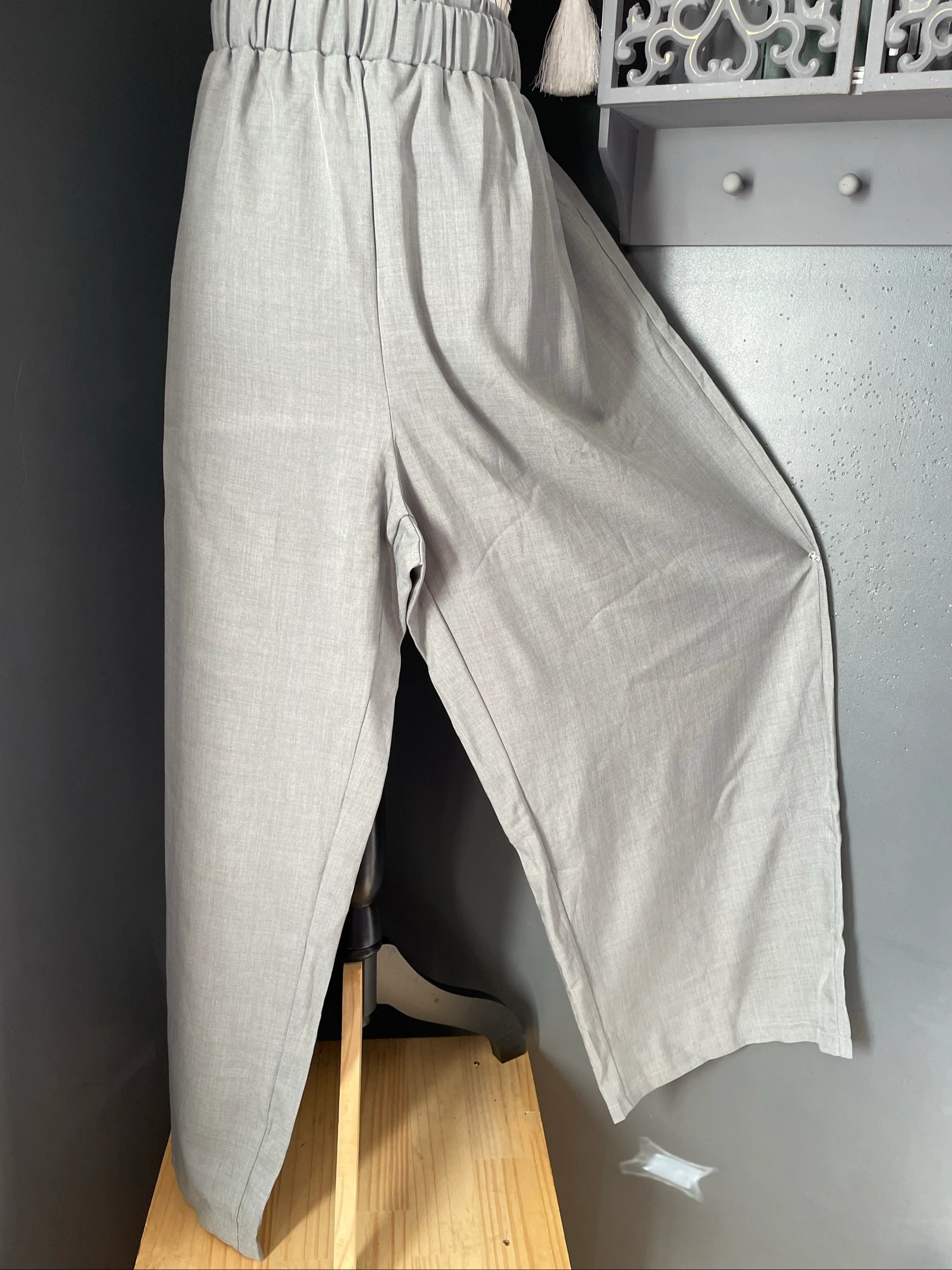 🌹 grijze vloeiende overhemdset & wijde broek met zakken grote maat 56 🌹 – photo 7